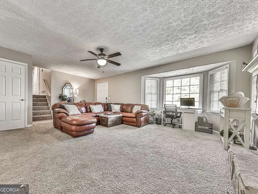 921 White Stag Lane, Canton, GA 30115 - Image #2