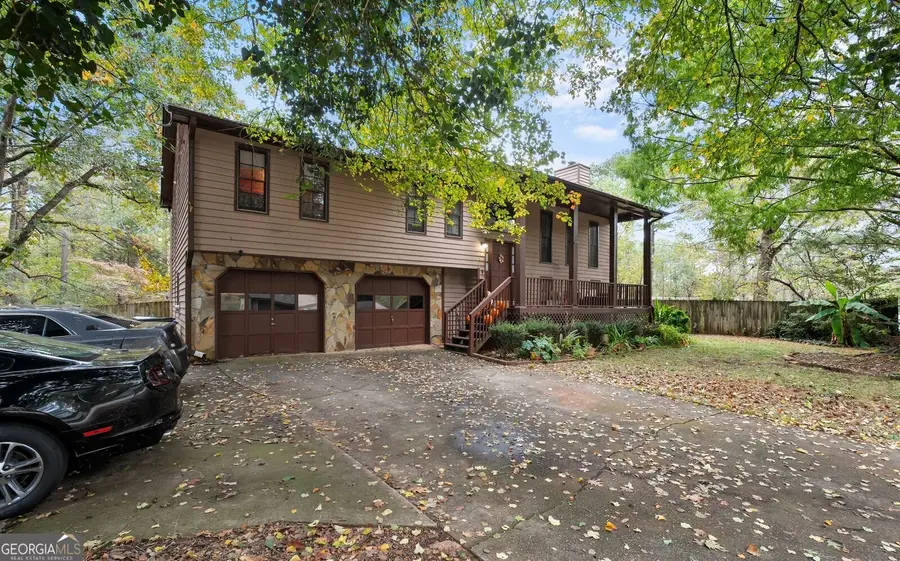 1825 Marsh Creek Drive, Lawrenceville, GA 30043 - Image #3