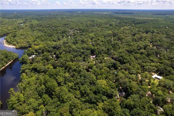 214 Fifth Avenue, Waynesville, GA 31566