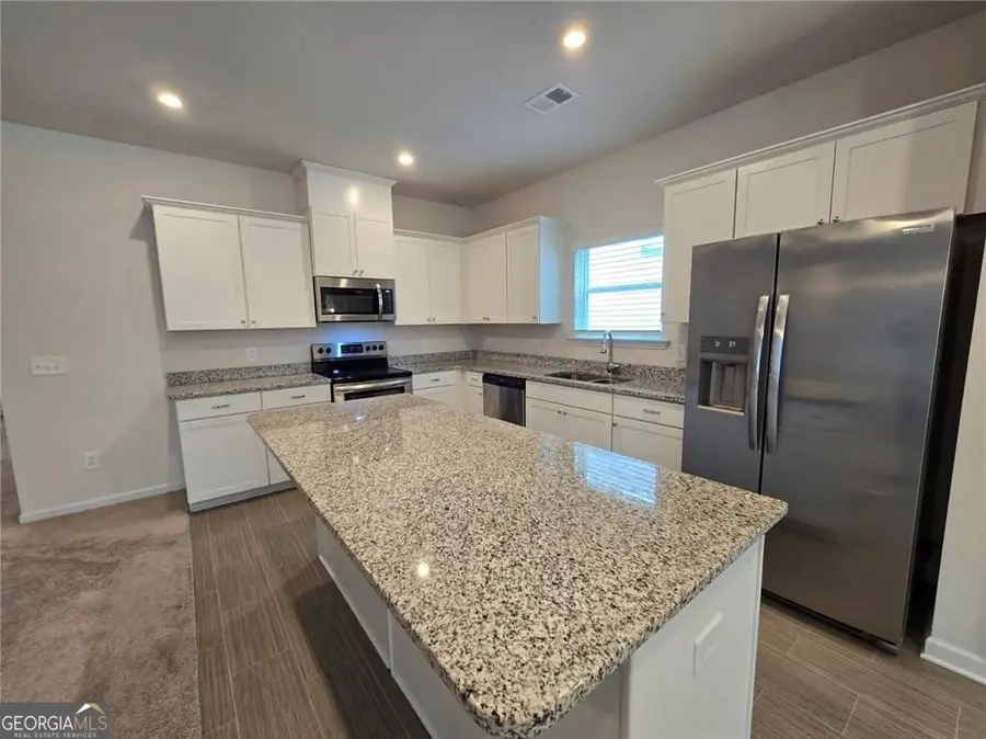 82 Royal Oak Drive Ne, Rome, GA 30165 - Image #2