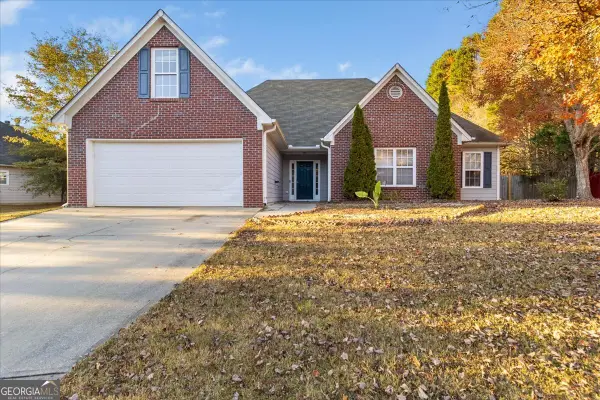 627 Weaver Falls Court, Loganville, GA 30052