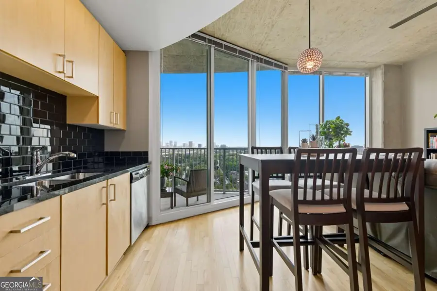 361 17th Street Nw #2315, Atlanta, GA 30363 - Image #3