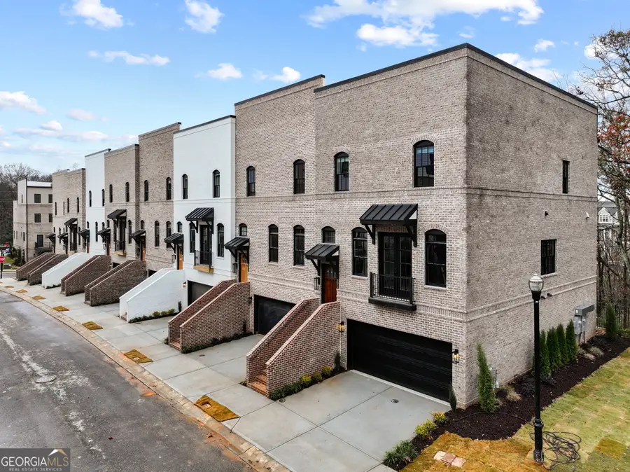 339 Sugarview Road, Sugar Hill, GA 30518 - Image #2