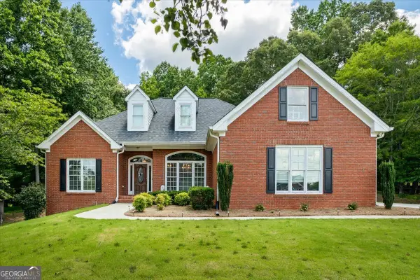 40 Costleys Bridge Drive, Oxford, GA 30054