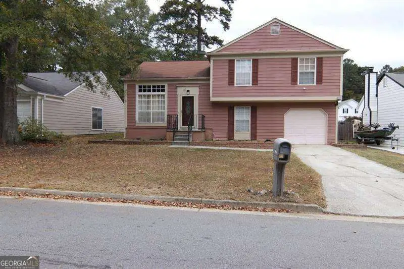 6653 Eastbriar Drive, Lithonia, GA 30058 - Image #1