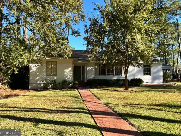 1601 Murray Avenue, Tifton, GA 31794