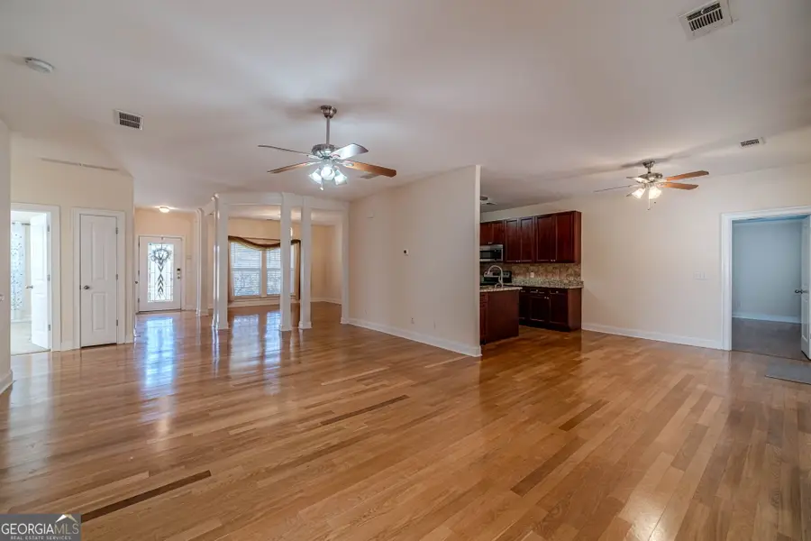 654 Huntington Trace, Winder, GA 30680 - Image #2