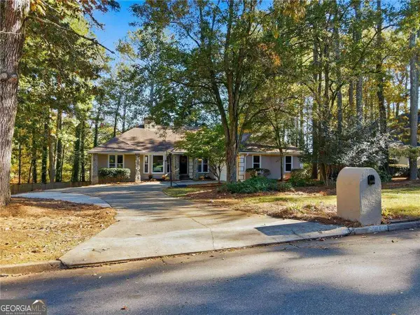 5170 Cameron Forest Parkway, Johns Creek, GA 30022