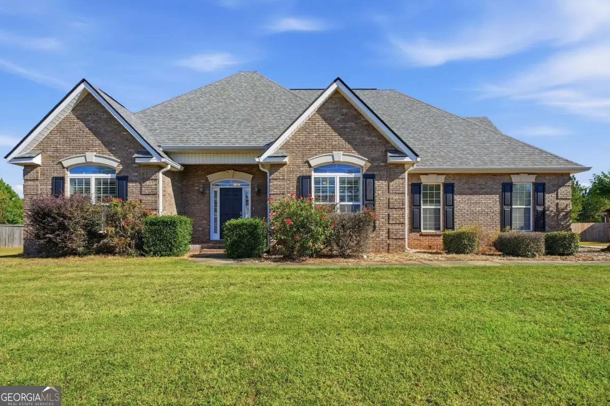 604 Twelve Oaks Drive, Warner Robins, GA 31088 - Image #1
