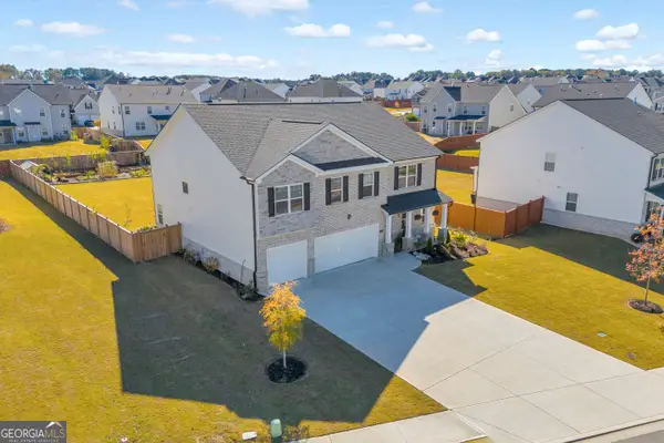 458 Blue Juniper Circle, Loganville, GA 30052