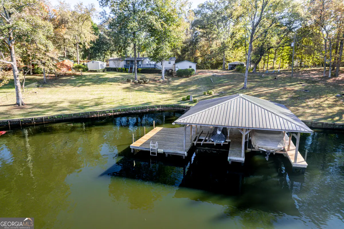 162 Bentley Drive Nw, Milledgeville, GA 31061 - Image #1