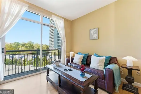 2626 Peachtree Road Nw #1006, Atlanta, GA 30305