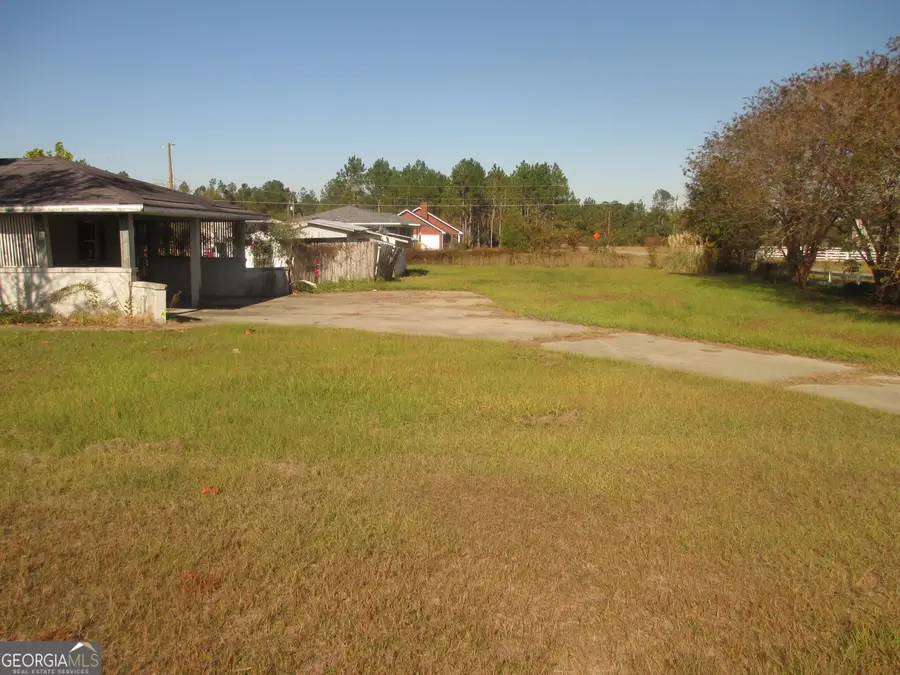 126 Ocmulgee Street, Lumber City, GA 31549 - Image #3