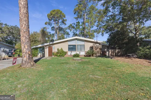 2111 Clairmont Lane, Brunswick, GA 31520