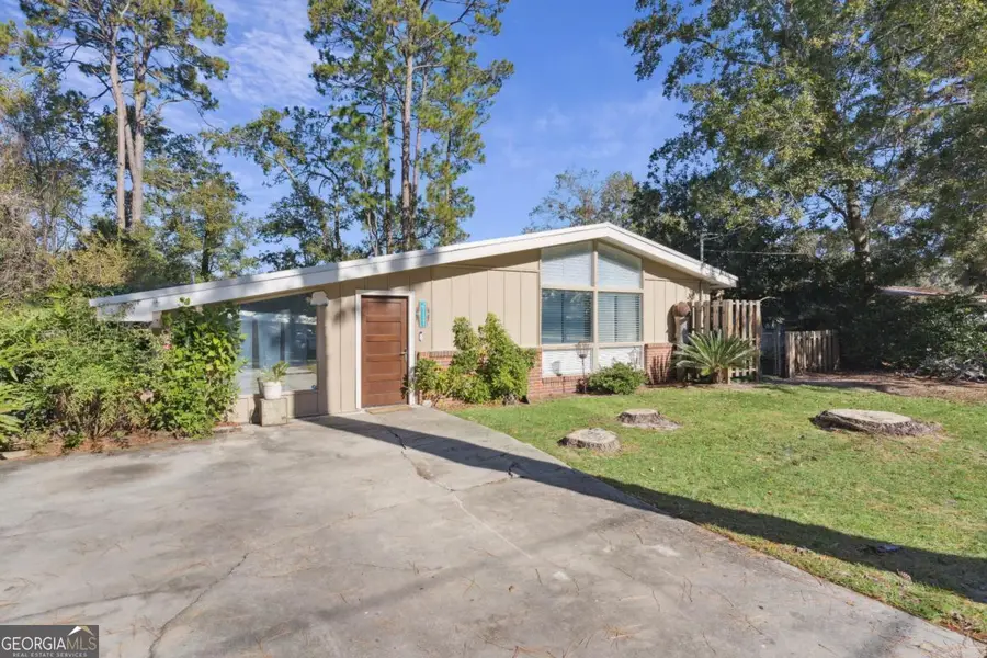 2111 Clairmont Lane, Brunswick, GA 31520 - Image #2