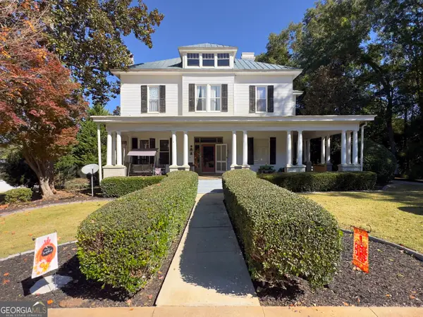 225 N Indian Springs Drive, Forsyth, GA 31029