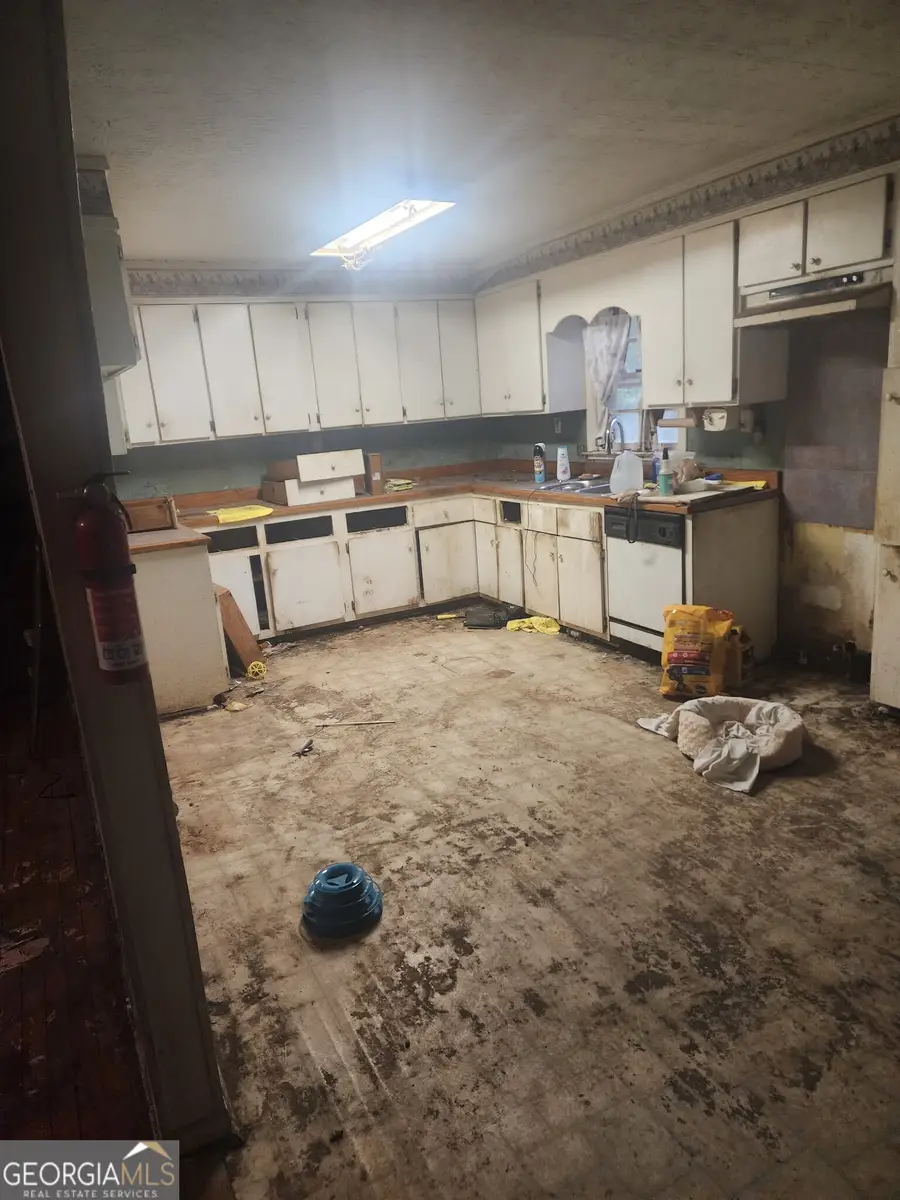 1388 Lakeview Circle, Macon, GA 31206 - Image #3