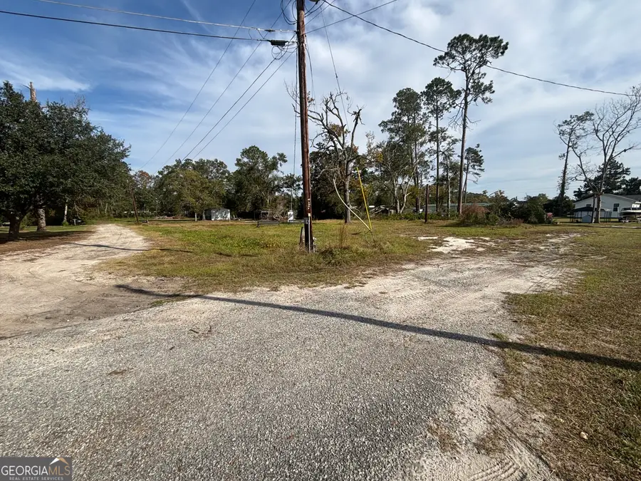 102 Mcglashin Drive, Homerville, GA 31634 - Image #3