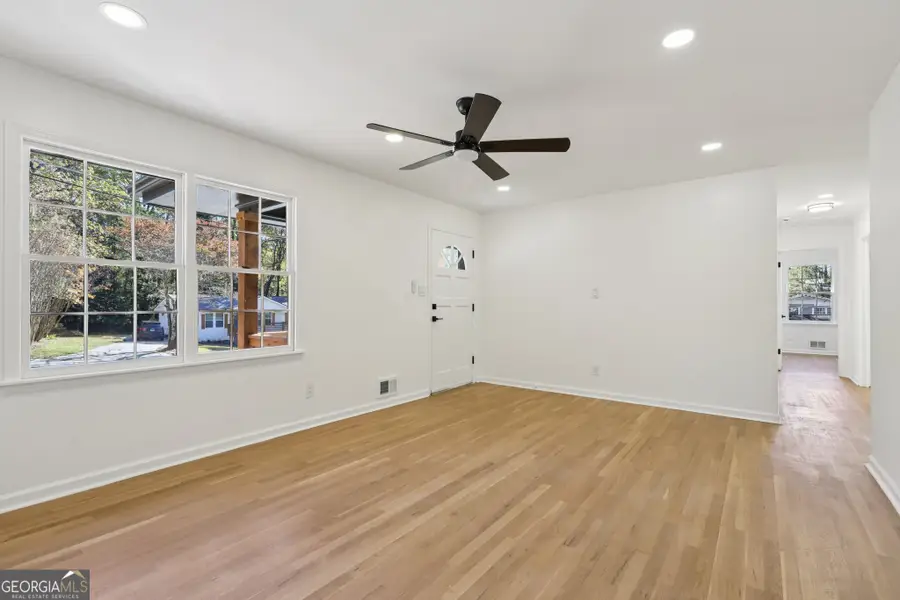 3004 Michael Drive Sw, Marietta, GA 30060 - Image #3