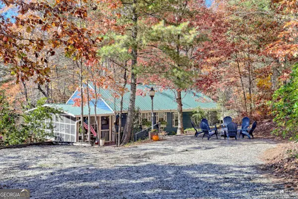 321 Finch Drive, Clayton, GA 30525