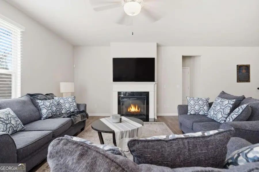 103 Mcginnis Circle, Calhoun, GA 30701 - Image #2