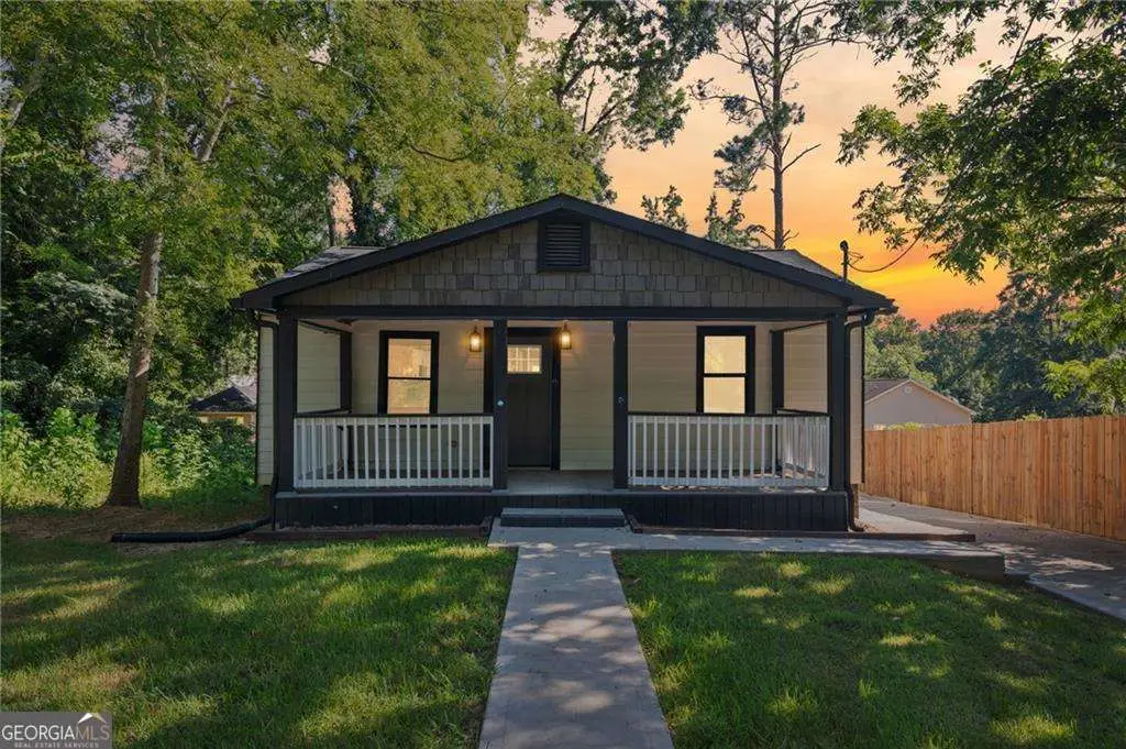 1987 Ruth Street Nw, Atlanta, GA 30318 - Image #1