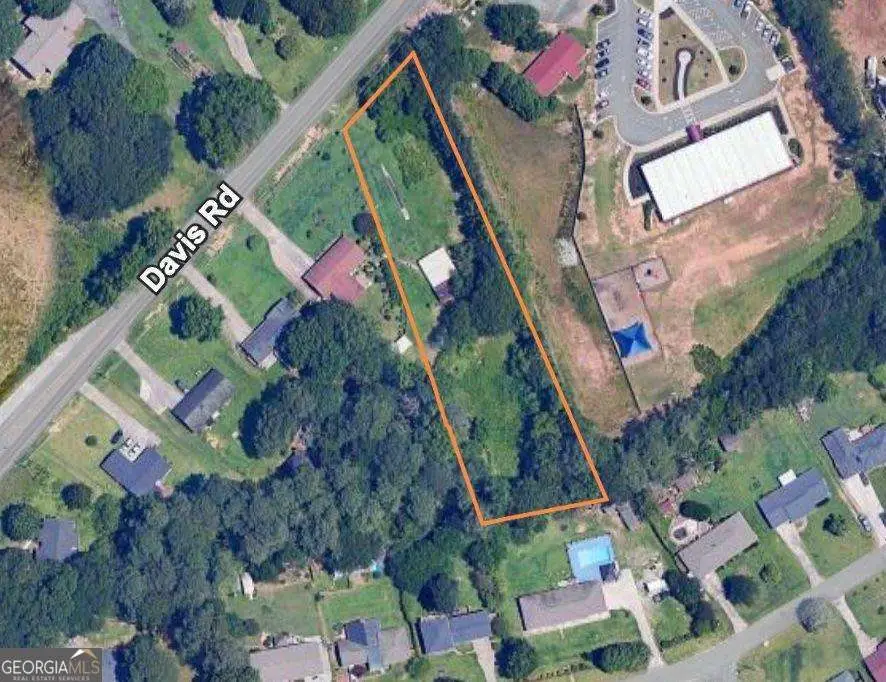 692 Davis Road, Lawrenceville, GA 30046 - Image #2