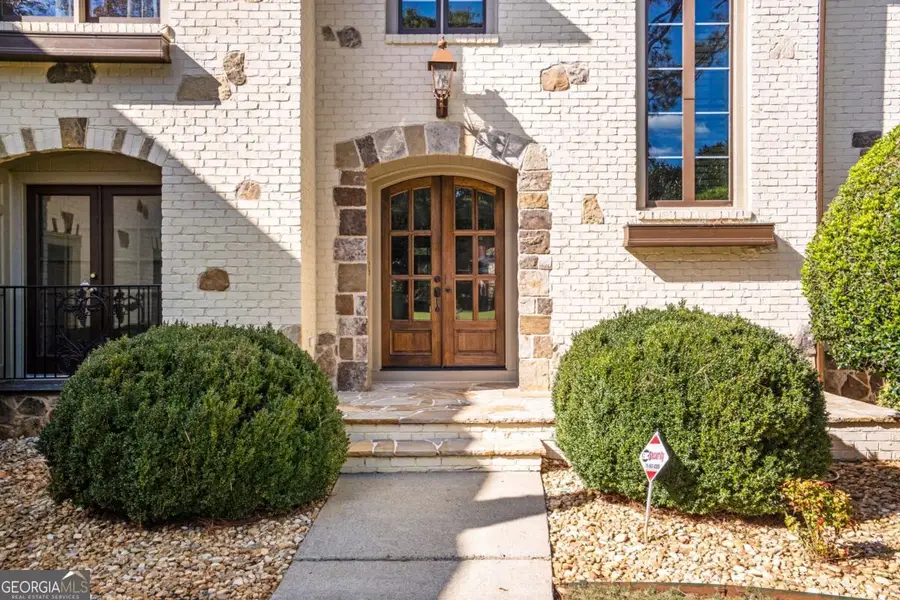 325 White Columns Court, Alpharetta, GA 30004 - Image #2