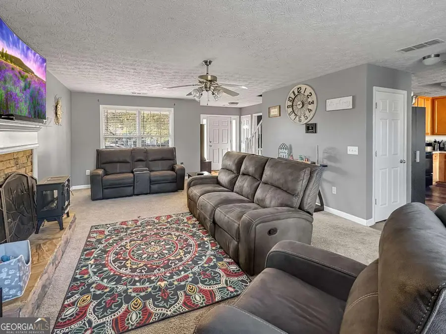 637 Sleeping Meadow Lane, Bethlehem, GA 30620 - Image #2