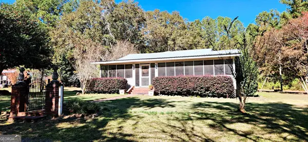 124 Kitchens Road, Cochran, GA 31014