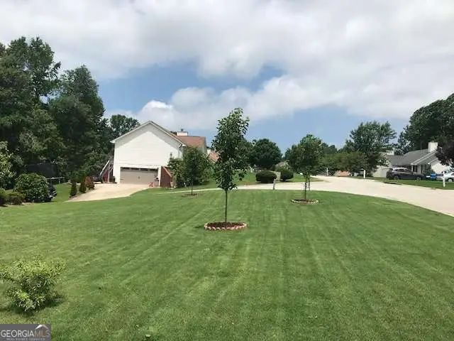 4086 Parks Road, Flowery Branch, GA 30542 - Image #2