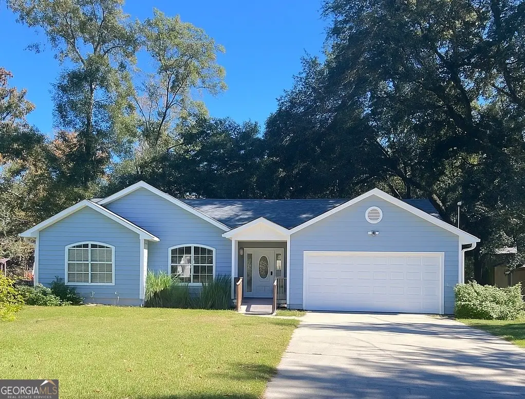 243 Glen Meadows Circle, Brunswick, GA 31523 - Image #1