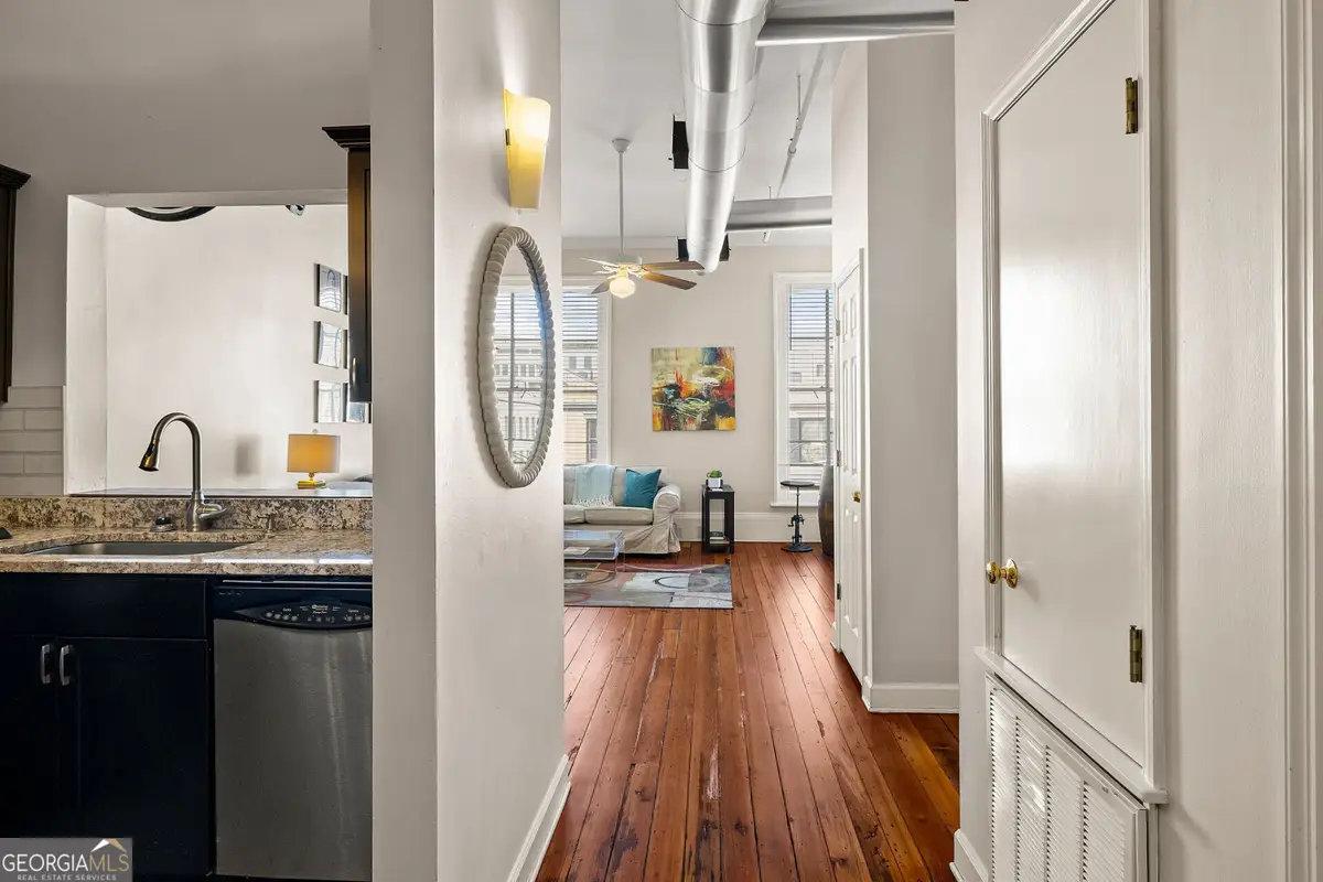 105 Whitaker Street #APT 302, Savannah, GA 31401 - Image #1