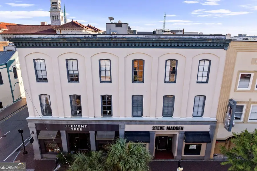 105 Whitaker Street #APT 302, Savannah, GA 31401 - Image #2