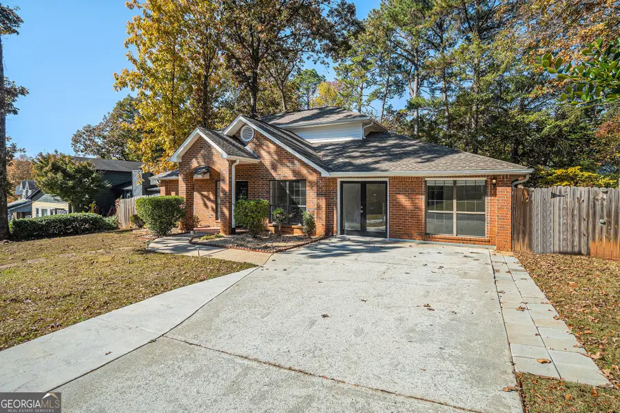 2001 Hunters Cove Drive, Lawrenceville, GA 30044 - Image #3