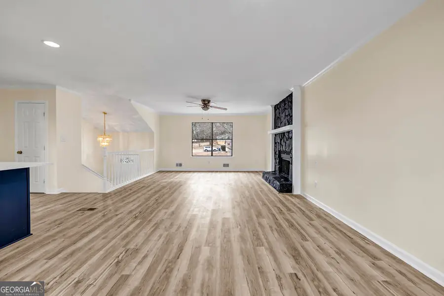 8443 Park Ridge Lane, Riverdale, GA 30274 - Image #2