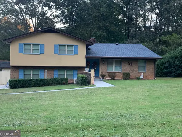 205 Deer Trail, Fayetteville, GA 30214