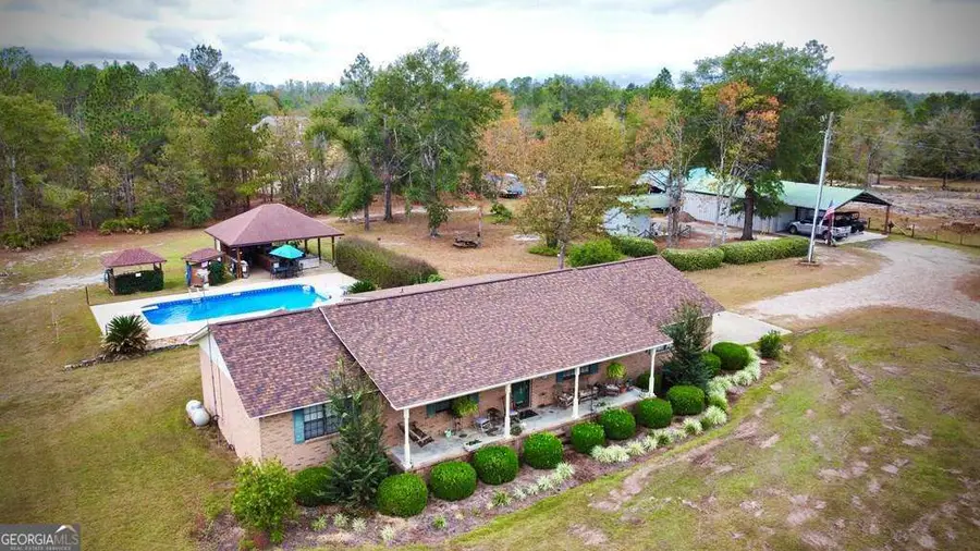 138 Coley Reagin Road, Hazlehurst, GA 31539 - Image #2