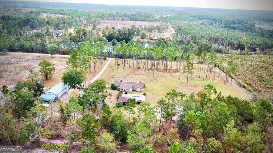 138 Coley Reagin Road, Hazlehurst, GA 31539 - Image #3