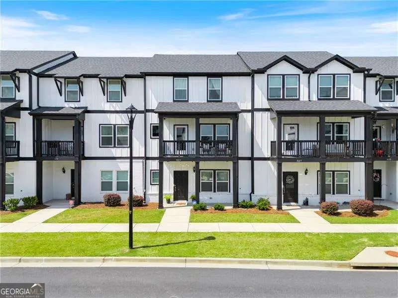 823 Mackay Creek, Woodstock, GA 30188 - Image #1