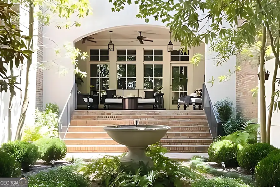 87 Sheridan Drive Ne, Atlanta, GA 30305 - Image #2