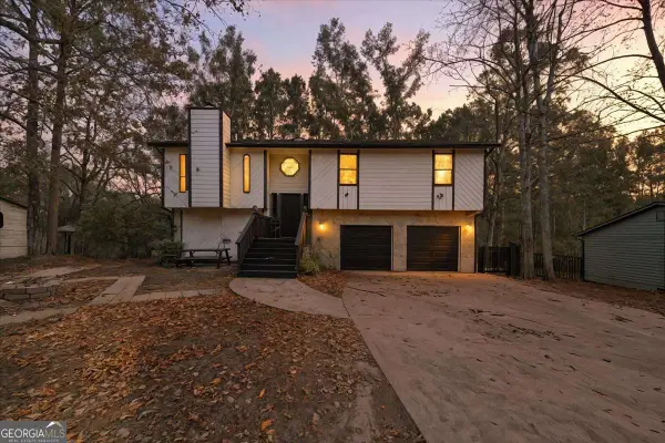 1774 Trail Creek Drive, Lithia Springs, GA 30122