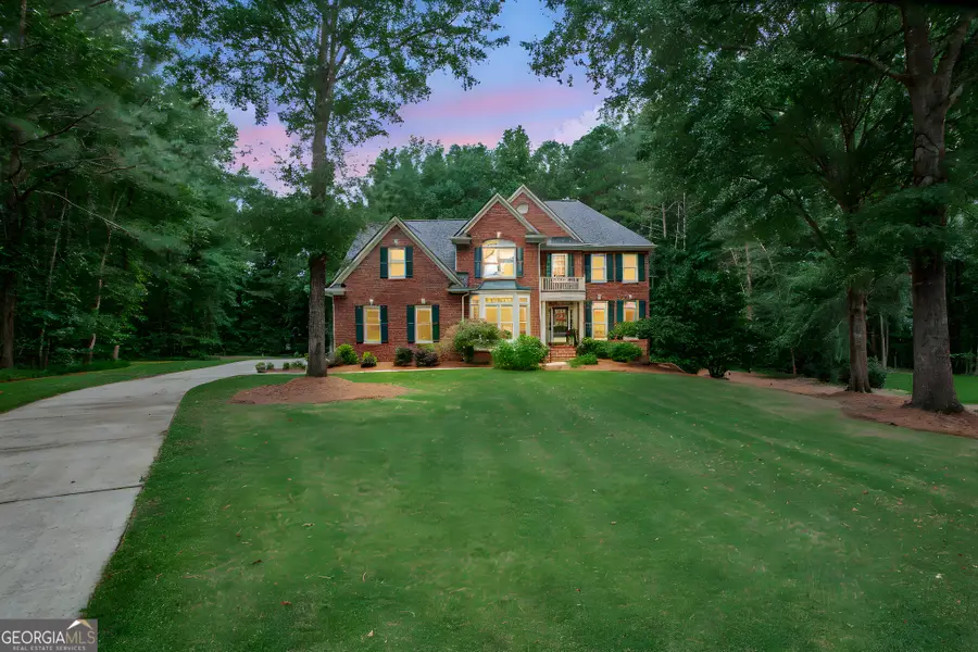 110 Sutton Court, Tyrone, GA 30290 - Image #2