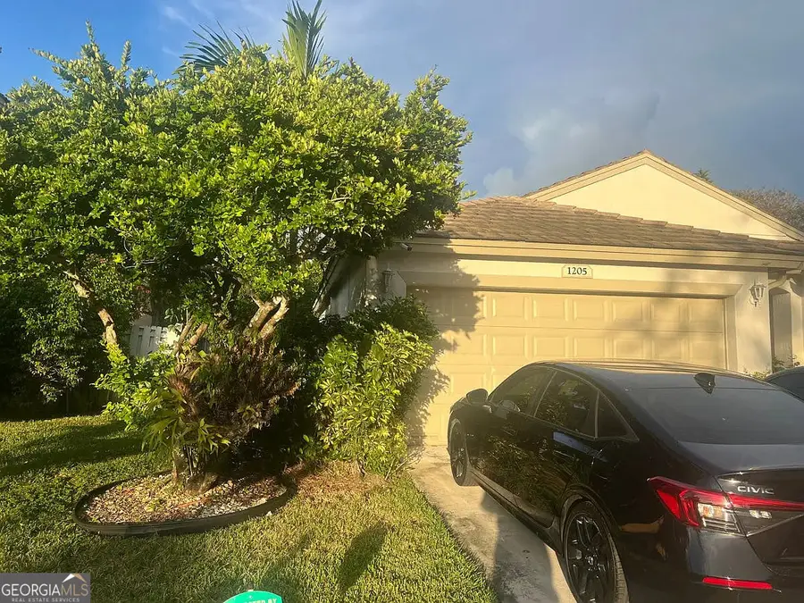 1205 NW 144th Avenue, Pembroke Pines, FL 33028 - Image #2
