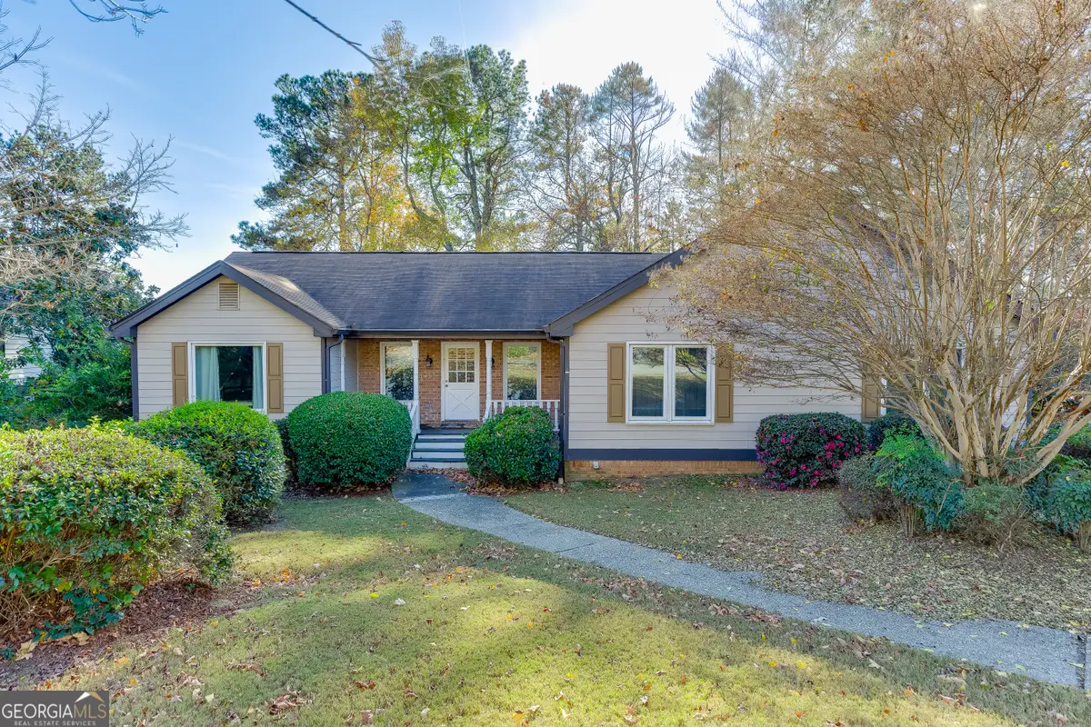 1303 Summit Chase Drive, Snellville, GA 30078 - Image #1
