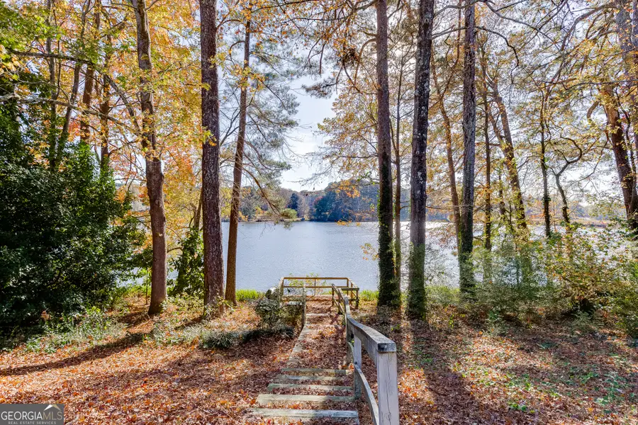 1303 Summit Chase Drive, Snellville, GA 30078 - Image #2