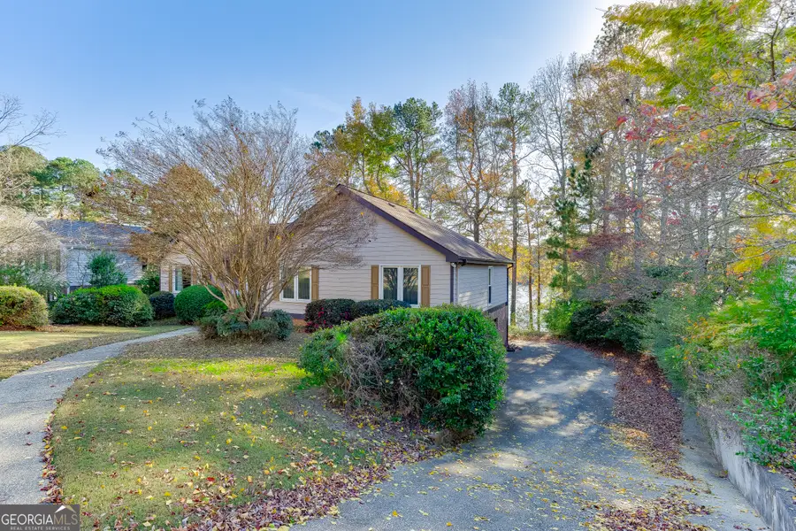 1303 Summit Chase Drive, Snellville, GA 30078 - Image #3