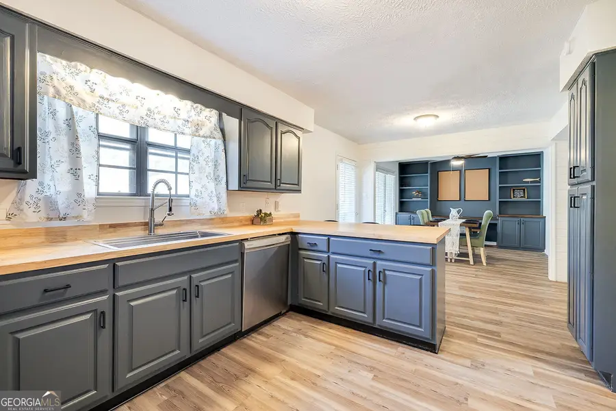 45 Barrington Circle, Savannah, GA 31419 - Image #3