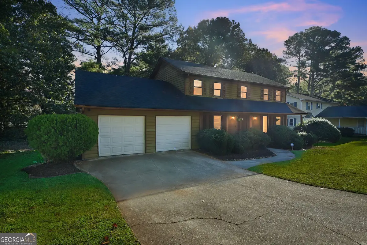 1378 Stoneleigh Hill Road, Lithonia, GA 30058 - Image #1