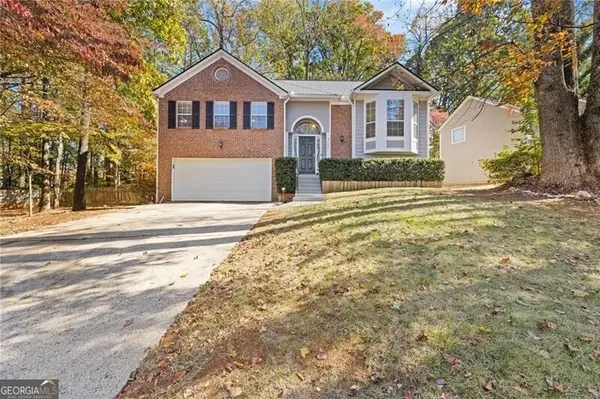 1080 Taylor Oaks Drive, Roswell, GA 30076